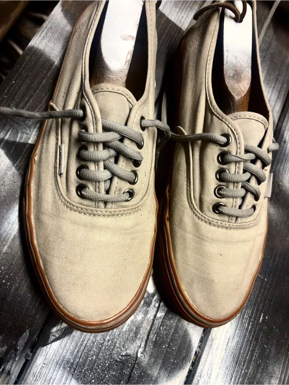 Tan & brown Vans sneakers #skateboarding #classic M9.5